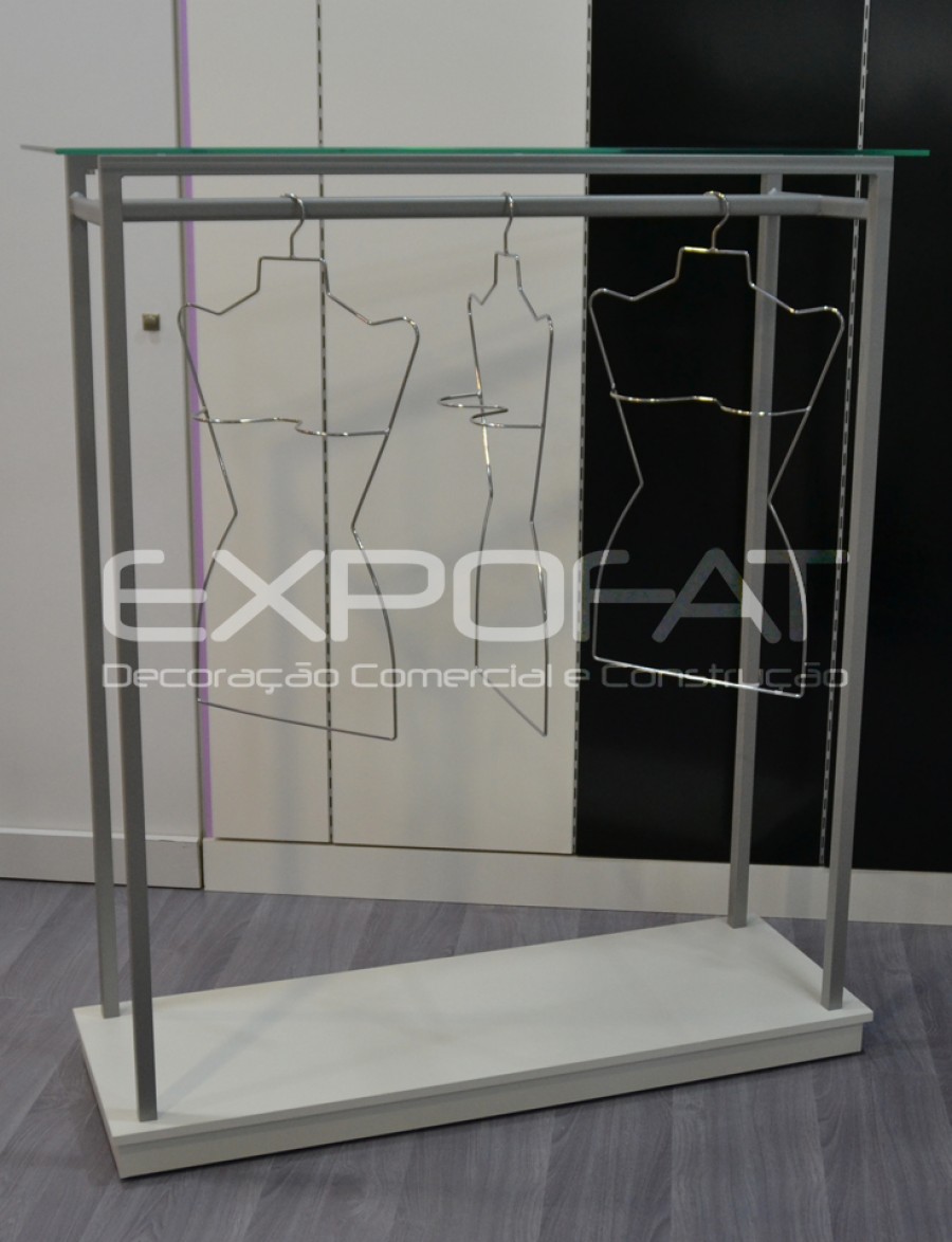 Expositor com prateleira de vidro e varão