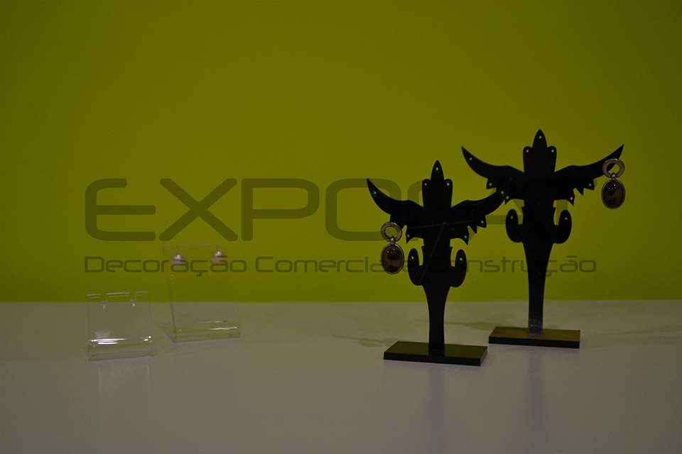 Expositores para Brincos
